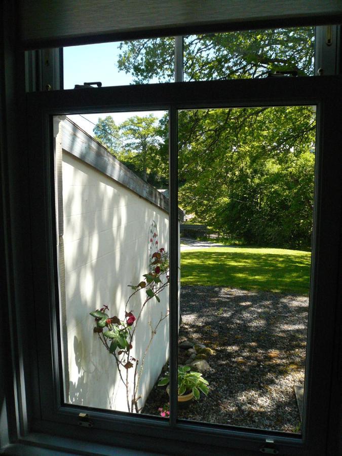 Woodburn Ground-Floor Apartment In Quiet Setting In Pitlochry Extérieur photo