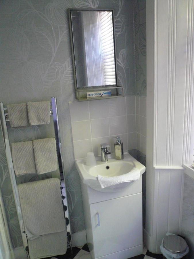 Woodburn Ground-Floor Apartment In Quiet Setting In Pitlochry Extérieur photo